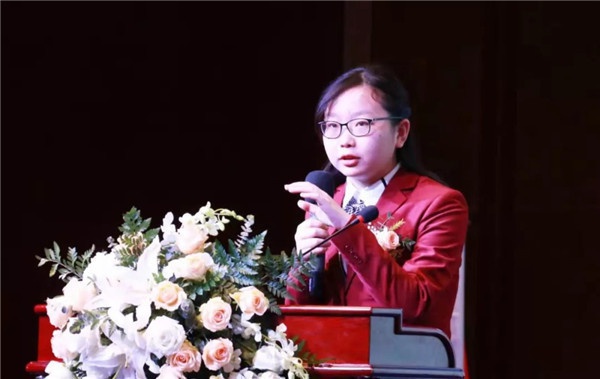 毕业生家长分享|选择天行，收获独立与成长！