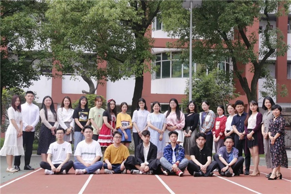 毕业生说 | 因为他们，才有了我最好的年岁