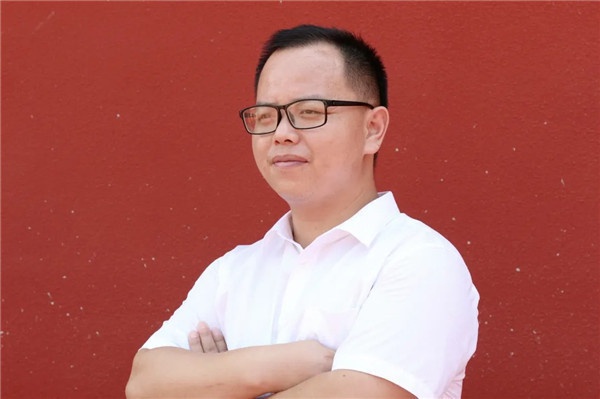 经师易求，人师难得系列三 | “为了参加他的家长会，我情愿搁